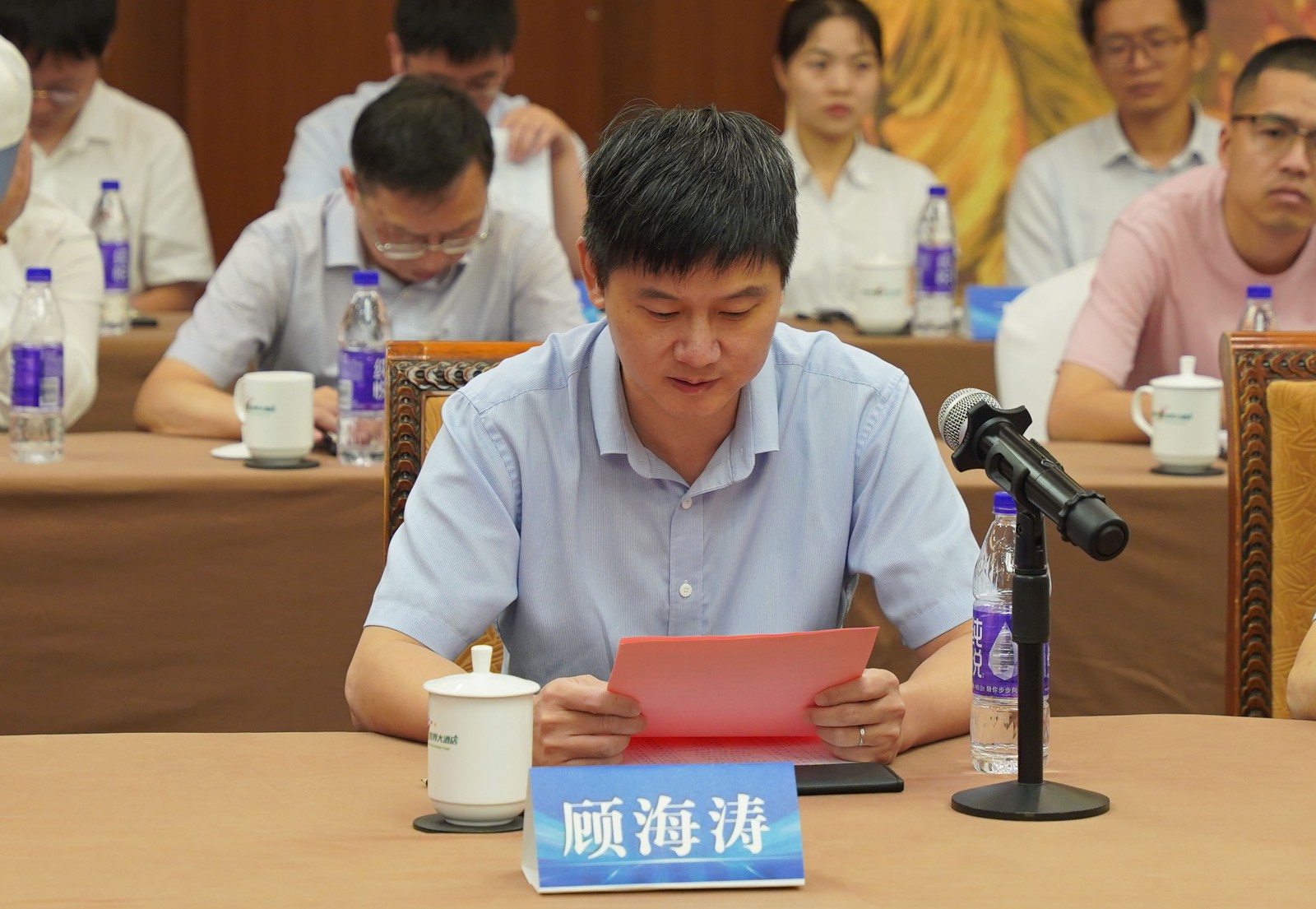 顾海涛.jpg 顾海涛.jpg